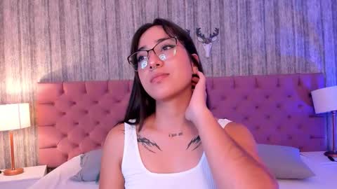 liaa turner  online show from 01-15-26, 08:34