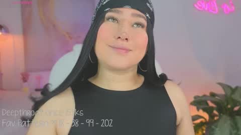 Lia Cox online show from 09-15-25, 03:39