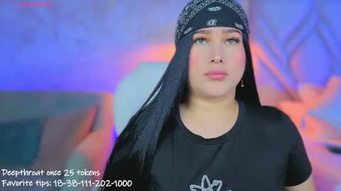 Snapshot of liacox chatting on 06-19-26, 08:45 Lia Cox online show from 06-19-26, 08:45
