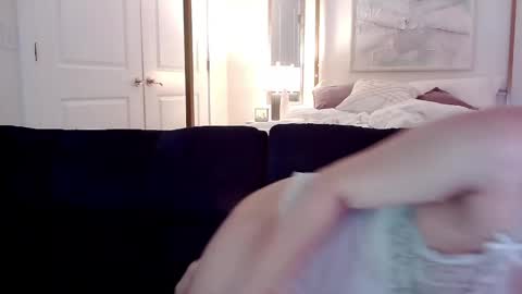Snapshot of liadivina chatting on 05-26-26, 04:19 Lia Divina online show from 05-26-26, 04:19