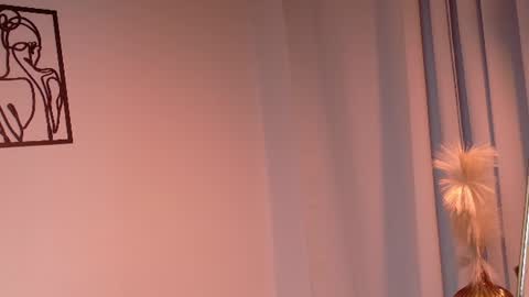 Snapshot of liafox_b chatting on 06-26-26, 03:11 LiaFox b online show from 06-26-26, 03:11