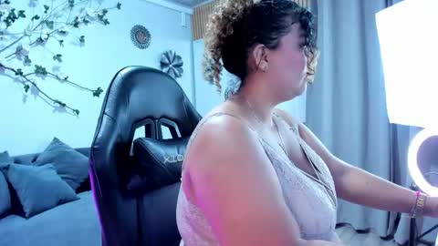 Liah scott  online show from 05-12-26, 03:58