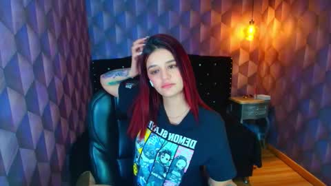  Lia  online show from 10-17-25, 01:53