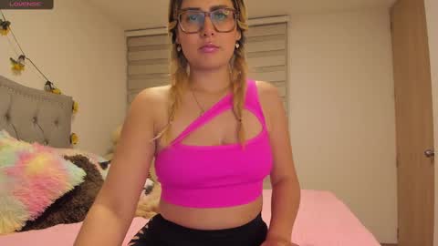 Lia  online show from 01-24-25, 12:31