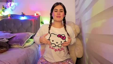 Snapshot of liahkimi chatting on 05-18-26, 03:24 Lia online show from 05-18-26, 03:24