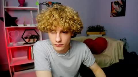 Snapshot of liam_bb chatting on 03-06-25, 09:47 Liam online show from 03-06-25, 09:47