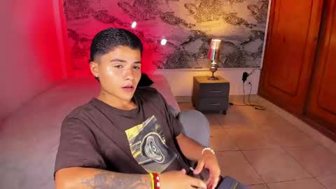 Snapshot of liam_dustin chatting on 05-15-26, 11:12 Liam online show from 05-15-26, 11:12