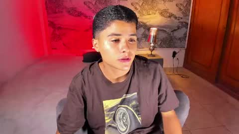 Snapshot of liam_dustin chatting on 05-16-26, 12:18 Liam online show from 05-16-26, 12:18