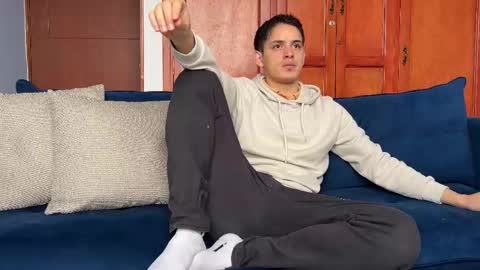 Liam online show from 01-16-26, 01:04