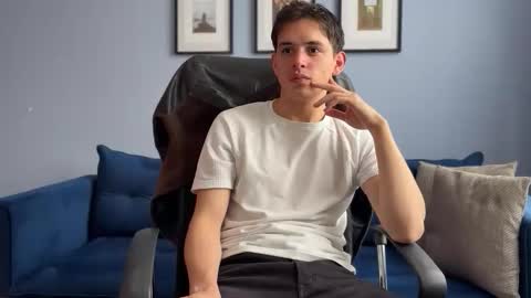 Liam online show from 03-26-26, 06:13