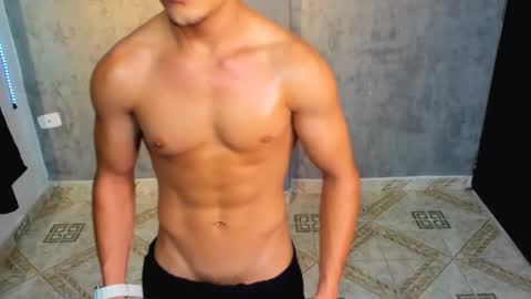 Snapshot of liam_knight chatting on 10-30-25, 02:24 liam_knight online show from 10-30-25, 02:24