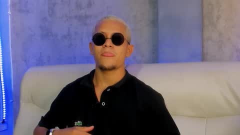 Snapshot of liam_knight chatting on 11-18-25, 02:39 liam_knight online show from 11-18-25, 02:39