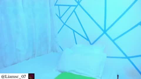 Liam scott77 online show from 04-12-26, 01:54