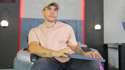 Liam online show from 02-17-26, 10:05