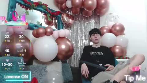 Liam  online show from 02-17-26, 08:04