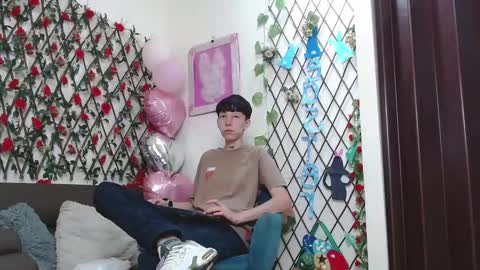 Liam  online show from 03-28-26, 07:24