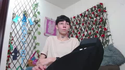 Liam  online show from 03-30-26, 07:15