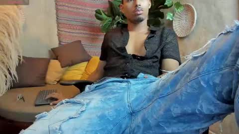 Liam Byrne online show from 02-21-25, 08:16