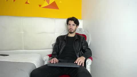 LiamLuxe online show from 01-23-25, 12:30