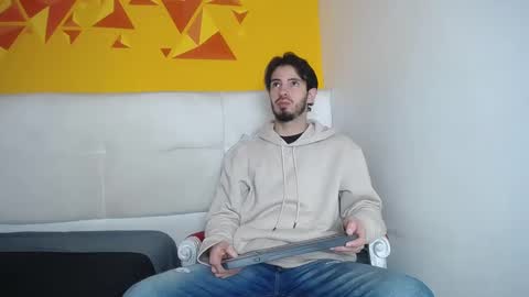 LiamLuxe online show from 02-18-25, 12:39