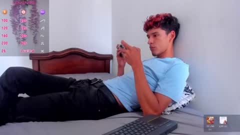 Snapshot of liammendoza98 chatting on 07-16-26, 04:24 LIAM KAI online show from 07-16-26, 04:24
