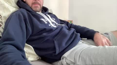 Chris online show from 02-08-26, 09:34