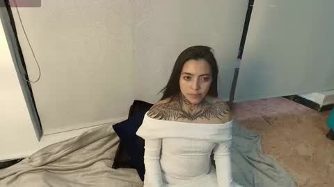 L I A M O N R O E online show from 11-12-25, 11:43