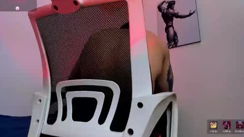 Snapshot of liamreigns_ chatting on 04-19-26, 09:08 liam online show from 04-19-26, 09:08