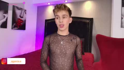 liam online show from 12-19-25, 05:47