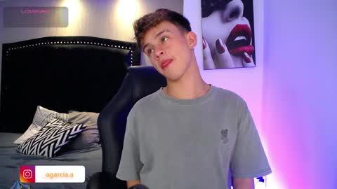 liam online show from 03-30-26, 04:57