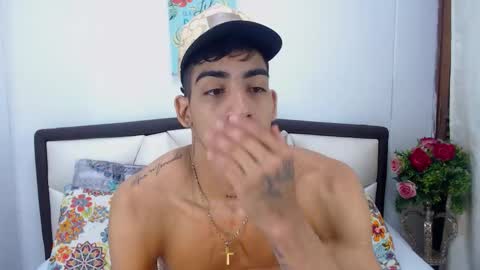 L I A M online show from 11-25-25, 10:37