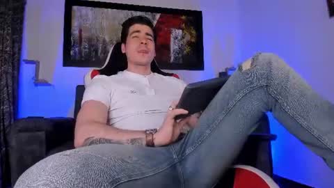 Snapshot of liamwyatt_ chatting on 06-28-26, 03:23 liamwyatt_ online show from 06-28-26, 03:23