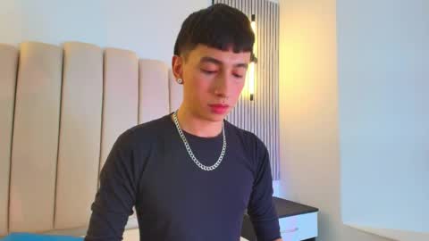 lian_cameron online show from 05-13-26, 11:55