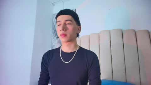 lian_cameron online show from 06-02-26, 03:52