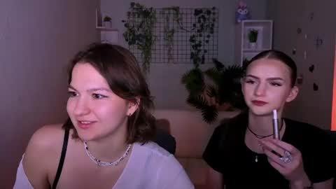 Snapshot of liana_best chatting on 06-25-26, 09:25 Li online show from 06-25-26, 09:25