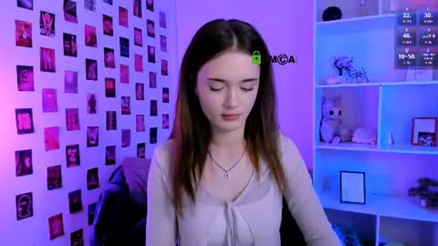 Little Liana  online show from 07-05-26, 07:43