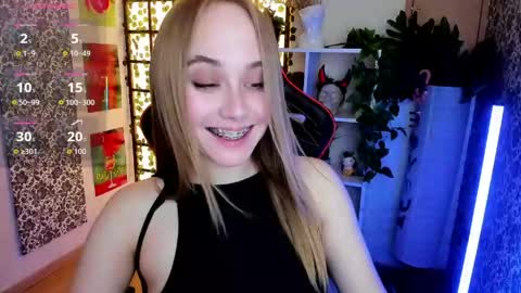 Liana online show from 04-26-26, 03:26