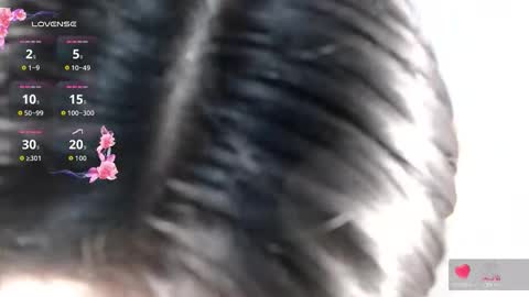 Snapshot of liane_mei chatting on 06-05-26, 07:58 Liane online show from 06-05-26, 07:58