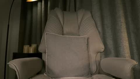 lianewhite online show from 02-09-26, 01:20