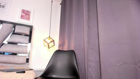 lianfox_ online show from 02-20-26, 12:16