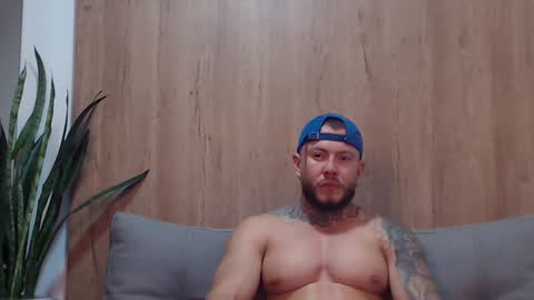 lianjones9 online show from 01-29-25, 12:12