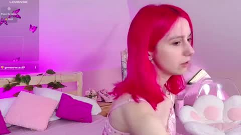 Snapshot of liann_stark chatting on 06-12-26, 06:23 Lian online show from 06-12-26, 06:23
