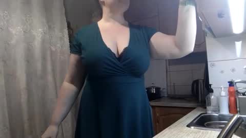 Snapshot of liaorgel chatting on 11-30-25, 12:20 liaorgel online show from 11-30-25, 12:20