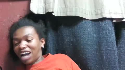 Snapshot of liaraisha chatting on 04-23-26, 10:36 liaraisha online show from 04-23-26, 10:36