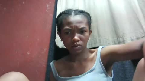 Snapshot of liaraisha chatting on 04-27-26, 02:42 liaraisha online show from 04-27-26, 02:42