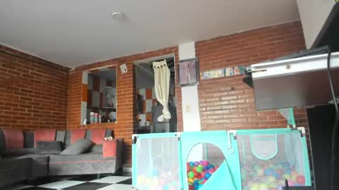 Liarouse04 online show from 04-19-26, 12:59