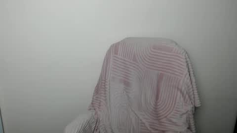 Lia online show from 01-19-26, 09:24