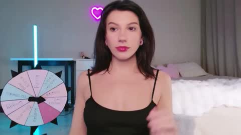 Lia online show from 12-02-25, 04:24