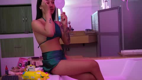 liasuaza online show from 03-17-26, 12:08