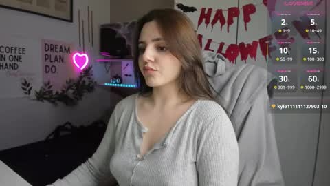 Lia online show from 11-03-25, 02:40